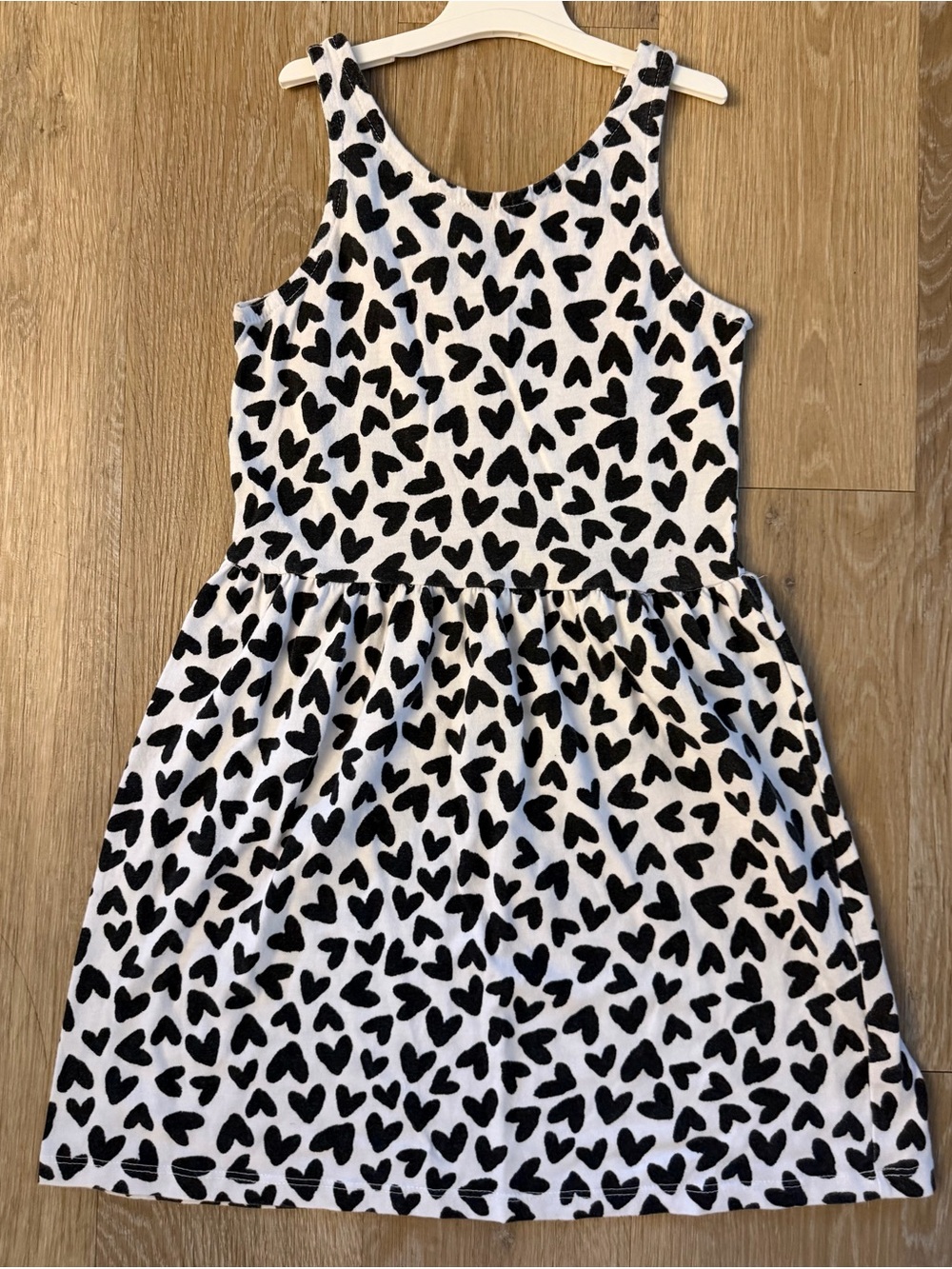 Miss Attitude Girl's Size 7/8 White Tank Dress With Black Hearts